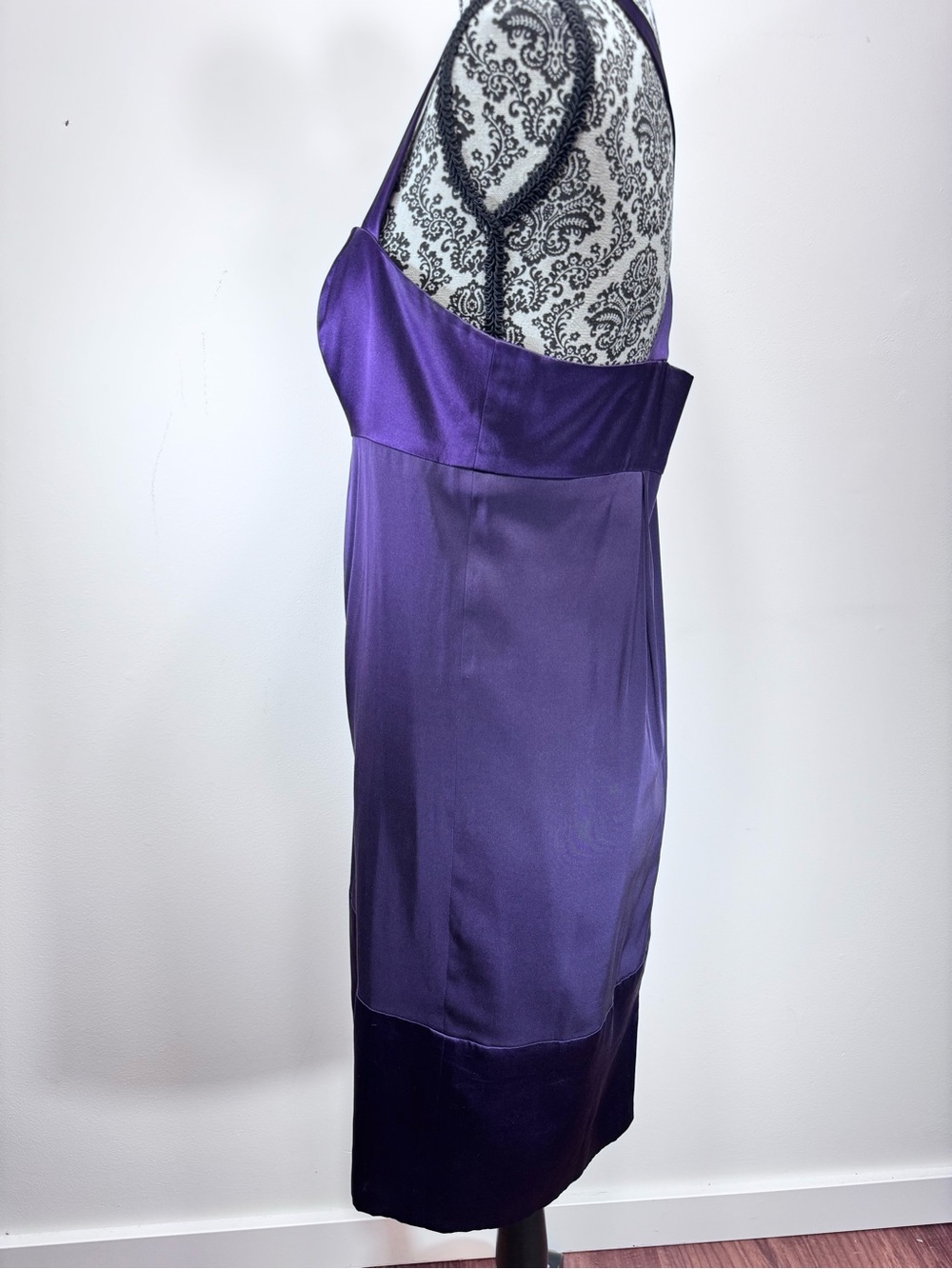 Antonio Melani Silk Plum Purple Shiny Stretch Shift Dress Women’s size 8 - Picture 4 of 7
